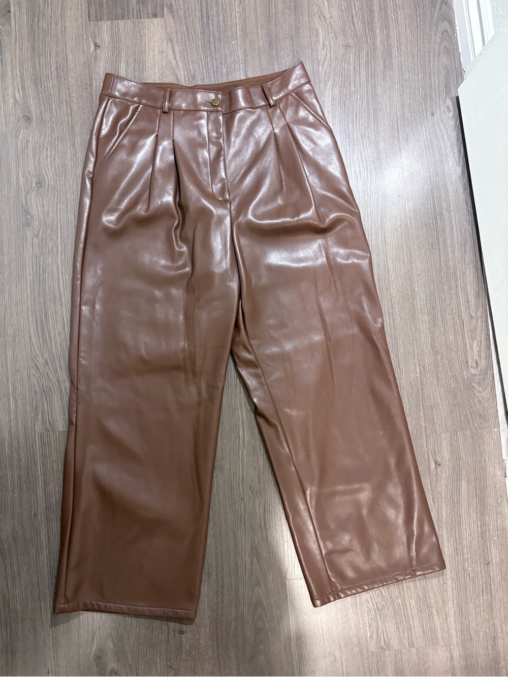 Sofia Richie x Bar III Brown Faux Leather Wide-Leg Pants